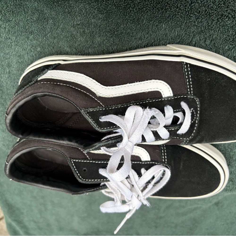 Vans Black and White Classic Sneakers - Picture 2 of 6